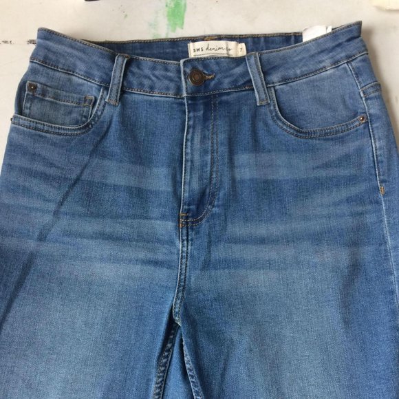 High Rise Bike short Jeans - Picture 3 of 6